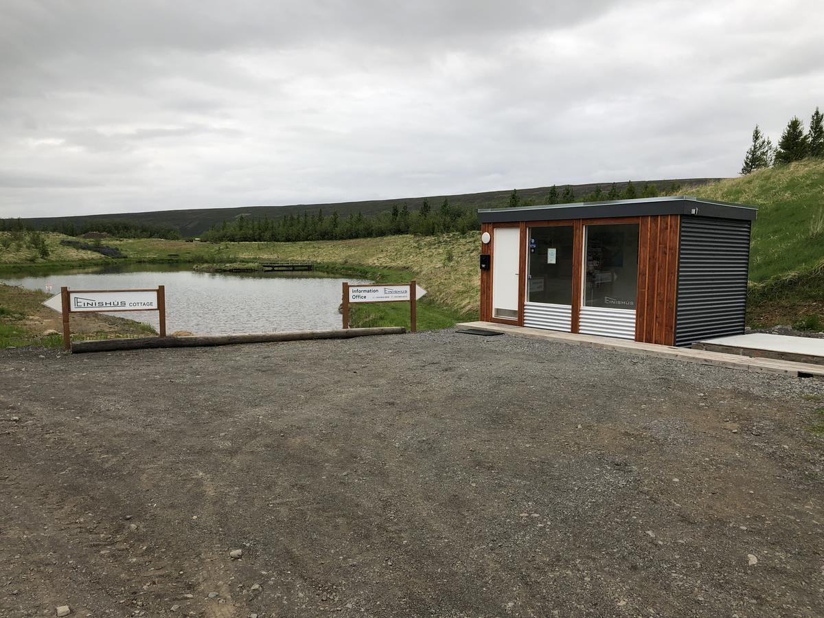 Einishus Cottages Лейгар Экстерьер фото